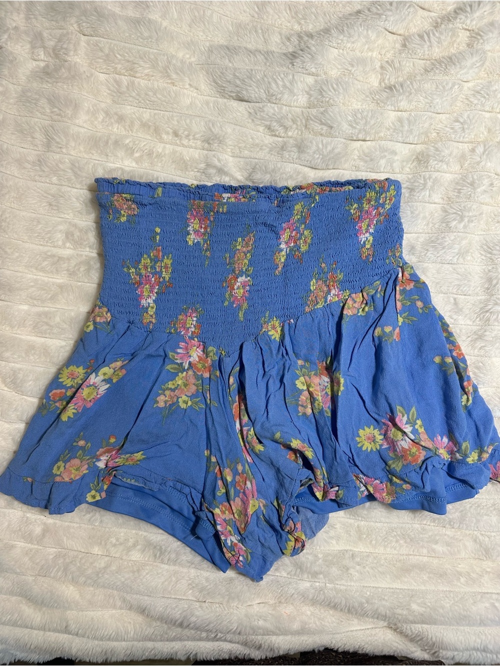 Goods for Life Blue Floral Smocked High Waist Flowy Shorts Size Large